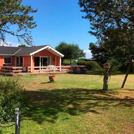 Located On A 1400 M Plot 度假居
